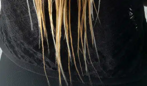 Dreadlocks avec des pointes fines et scellees