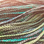 Tresses synthétiques dans des nuances de vert